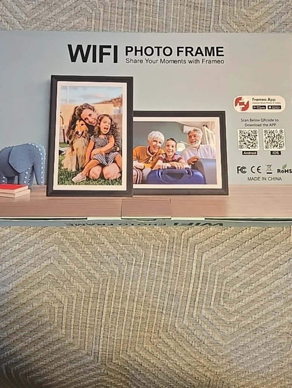 NWOT Akimart WIFI Photo Frame - Digital Display with App
